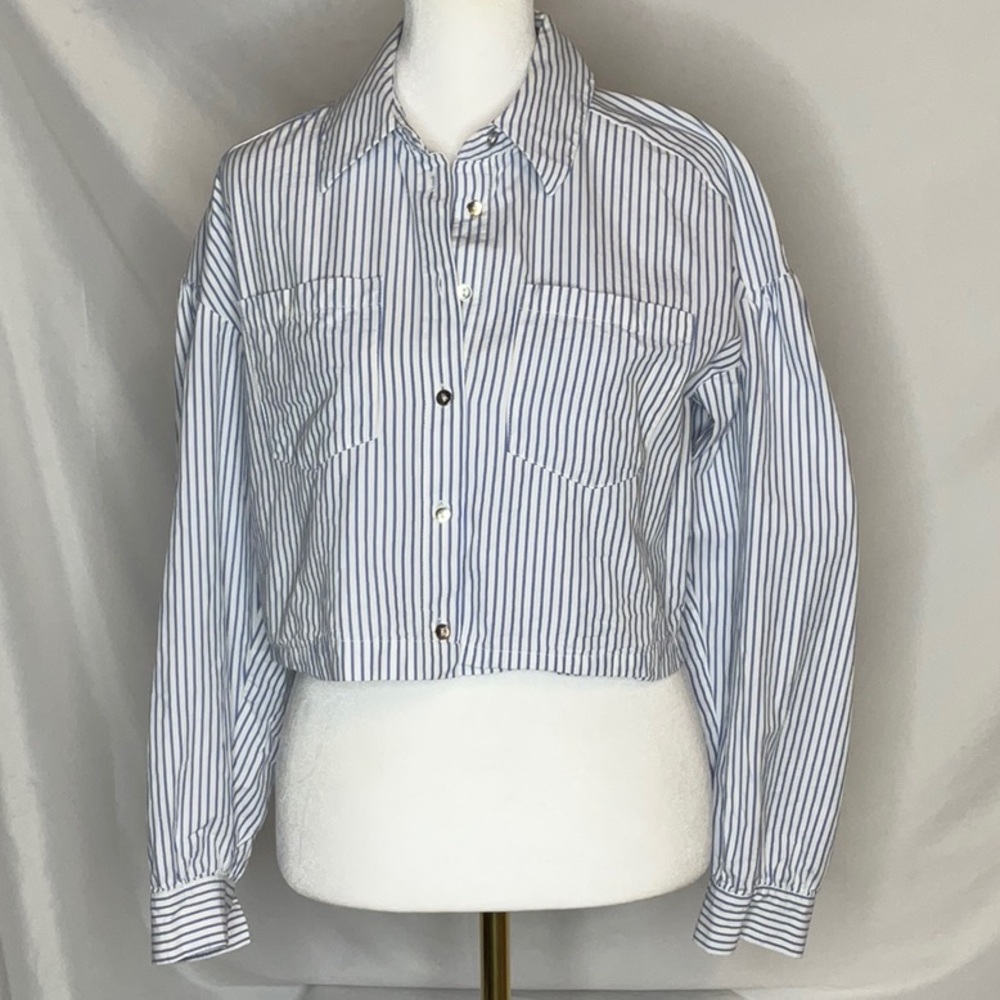 Zara Blue and White Striped Button Down Oversized Cropped Shirt Size XS